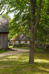 stary kości&oacute;ł