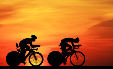 Obraz premium Cycling Silhouette on sunrise