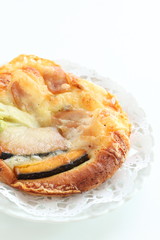 Mixed vegetable and cheese pizza bread for homemade food image