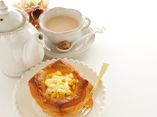 Corn and tuna Danish pastry