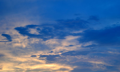 Fototapeta premium Blue sky with white clouds 