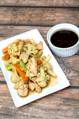 Stir fried mixed vegetables with chicken