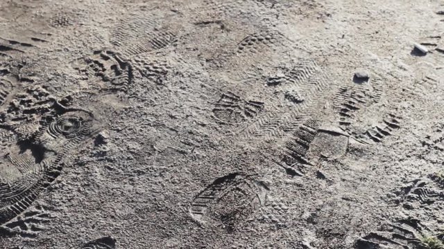footprints step ground  surface  dirt