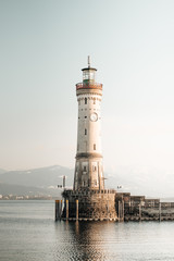 Fototapeta na wymiar Leuchtturm in Lindau