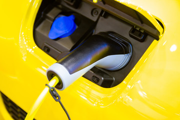 the charging the battery for the car new Automotive