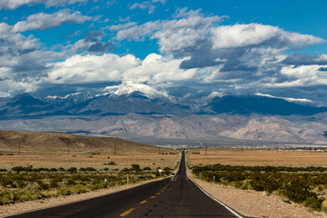 Long highway leading from Death Valley National Park to Nevada, USA