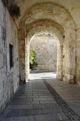 Fototapeta na wymiar Sardinien Cagliari Tor zur Bastione di Saint Remy