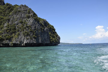 Obraz premium Exploring the Lagoon in Thailand