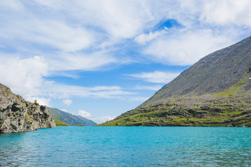 Fototapeta na wymiar Lower Akchan lake. Altai Mountains landscape