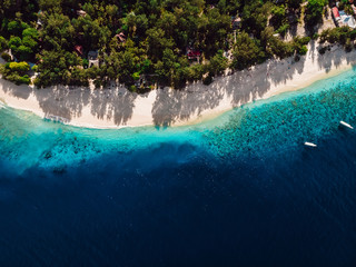 Fototapeta na wymiar Tropical beach and turquoise ocean. Aerial view.