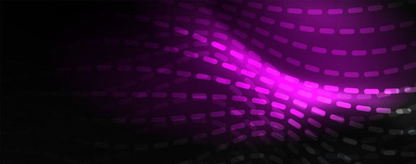Obraz premium Smoky glowing waves in the dark. Dark abstract background with neon color light and wavy lines. Vector