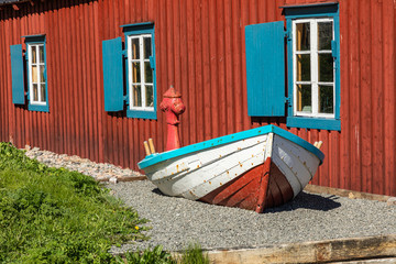 Fototapeta na wymiar Traditional architecture in Tind fishing village on Lofoten islands, Nordland. Norway.