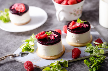 Homemade rapsberry cheesecake