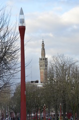 Obraz premium Lille town hall belfry from Lebas park Beffroi