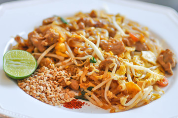 noodle ,stir-fried noodles or pad thai