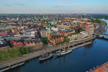 Hansestadt Bremen an der Weser Luftaufnahme © NEWS&ART