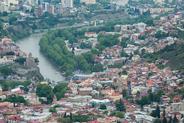 Fototapeta na wymiar panorama of the city and the Kura river top view of Tbilisi Georgia