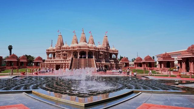 Exterior view of the famous BAPS Shri Swaminarayan Mandir