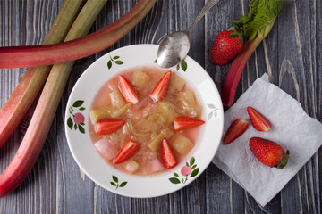 Rhubarb soup with strawberries