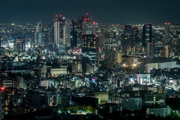 東京の都市風景　池袋から見る新宿方面の夜景