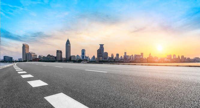 Bundesstraße Bilder Durchsuchen 24,732 Archivfotos,