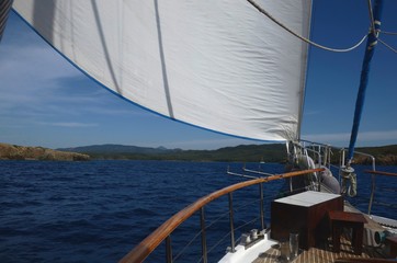 Go&eacute;lette turque navigant de Bodrum aux criques du golfe de Gokova (Turquie)