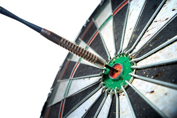 darts board on a white background. 1 dart in the center