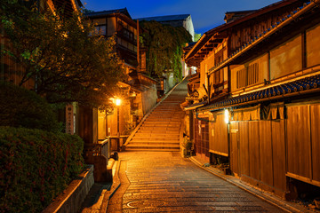 Fototapeta na wymiar [京都]東山・清水寺参道の風景