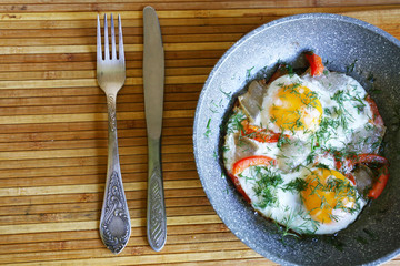  Fried eggs with side dish