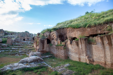 Fototapeta na wymiar View from the ancient city of Dara in Mardin, Turkey. 