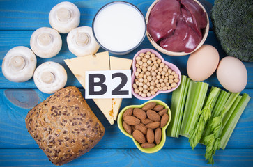 Fototapeta na wymiar Food ingredients containing a large amount of vitamin B2 (riboflavinum).