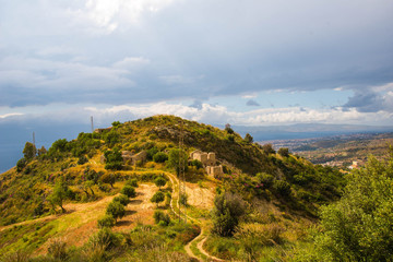 Obraz premium trekking in the heart of the Aspromonte an abandoned village