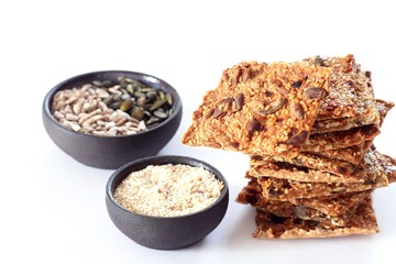 Crackers with spelled flour and seeds