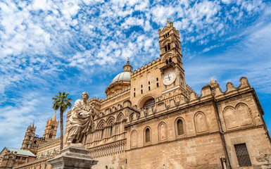 Fototapeta na wymiar The Cathedral of Palermo in Sicily, Italy