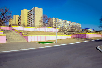 Дом на возвышенности