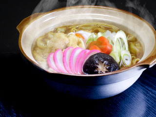 熱々の味噌煮込きしめん