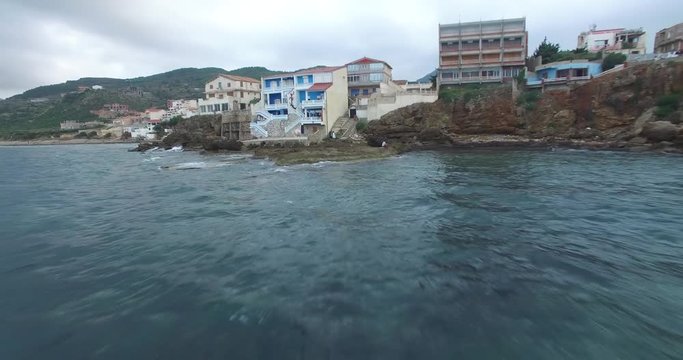 Alg&eacute;rie, C&ocirc;te ouest de Bejaia, region de kabylie, 