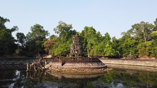 Neak Pean temple in Angkor archaeological Park, Angkor Tom.