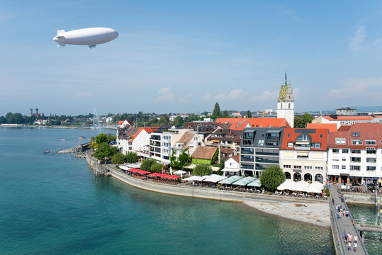 Friedrichshafen, Bodensee, Zeppelin, Stadtpanorama (Deutschland)