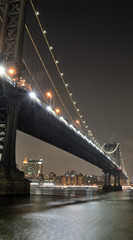Fototapeta na wymiar Manhattan Bridge at night.