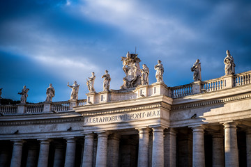 Fototapeta na wymiar Columns St. Peter's Square
