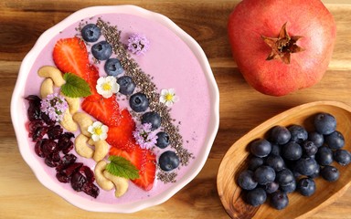 Blueberry strawberry smoothie bowl.