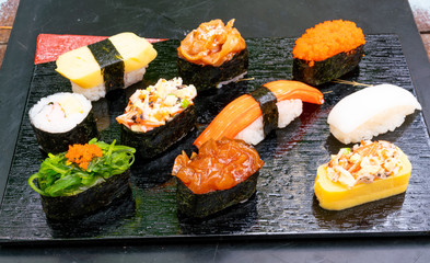 mix sushi set