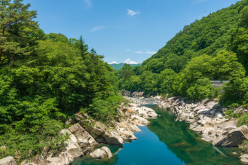 Fototapeta na wymiar 木曽川と空　上松町