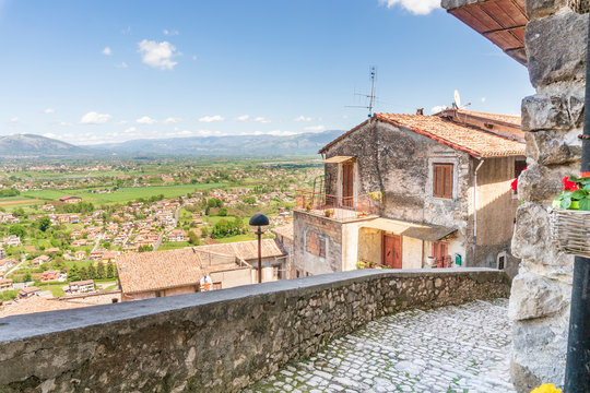 Artena Immagini - Sfoglia 191 foto, vettoriali e video Stock | Adobe Stock