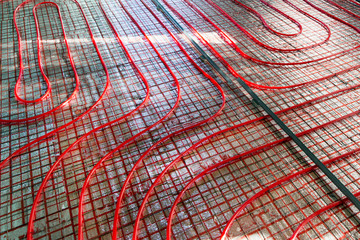 Heated floors — radiant floor heating systems. Contour of heat-insulated floor