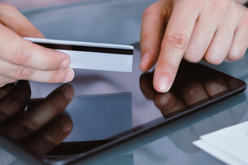 Bargeldloses einkaufen ganz einfach im Internet mit Kreditkarte