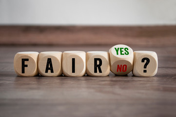 Cubes and dice with fair yes or no on wooden background - obrazy, fototapety, plakaty