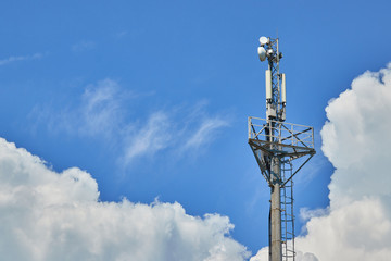Base station network operator. 5G. 4G, 3G mobile technologies.