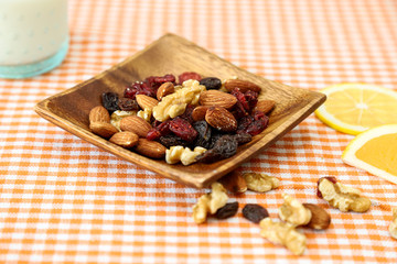 ミックスナッツ